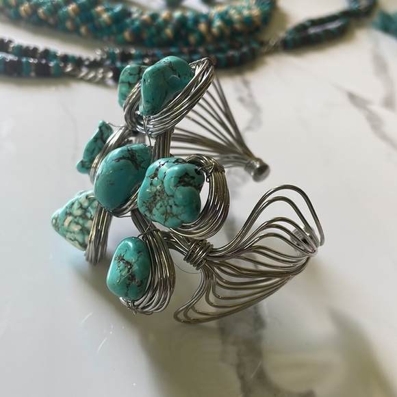 Jewelry Bundle - Picture 3 of 8